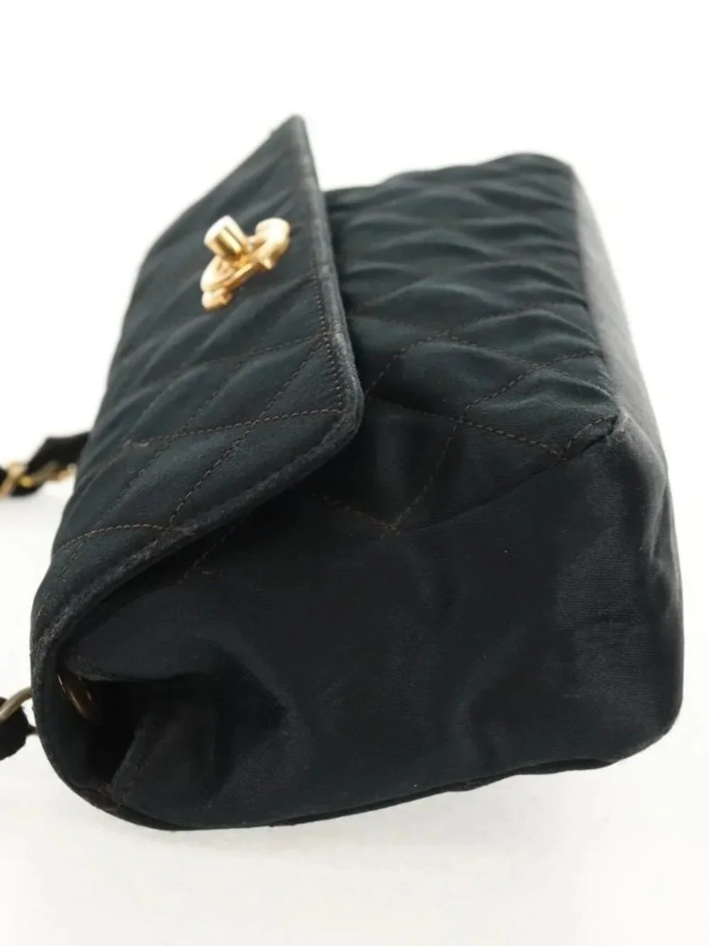 CHANEL Mini Matelasse 18 Chain Shoulder Bag Satin Black Gold CC Auth 159010V